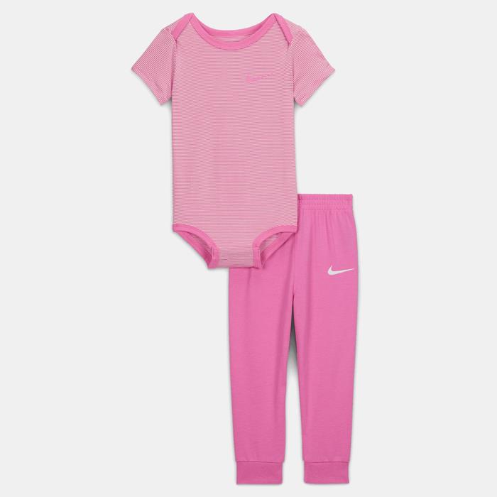 Nike Girls 2 Pc Striped Set Pink
