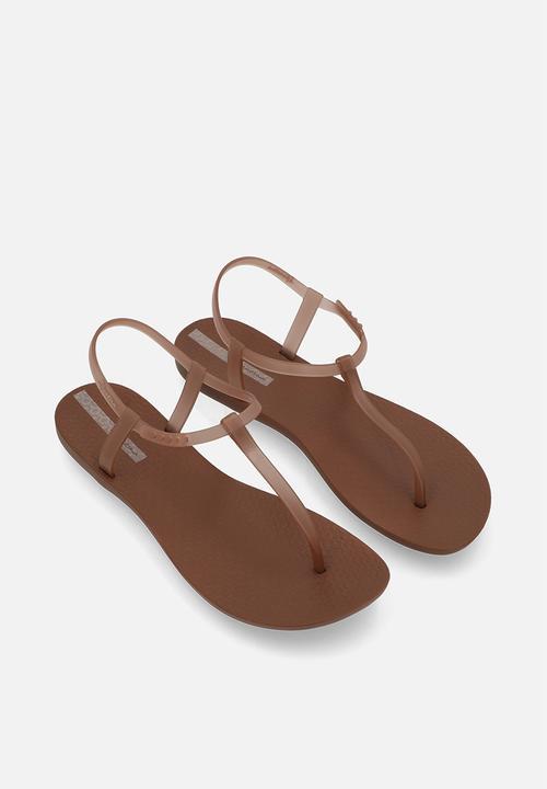 Ipanema Womens Luxo Ii Sandal Brown