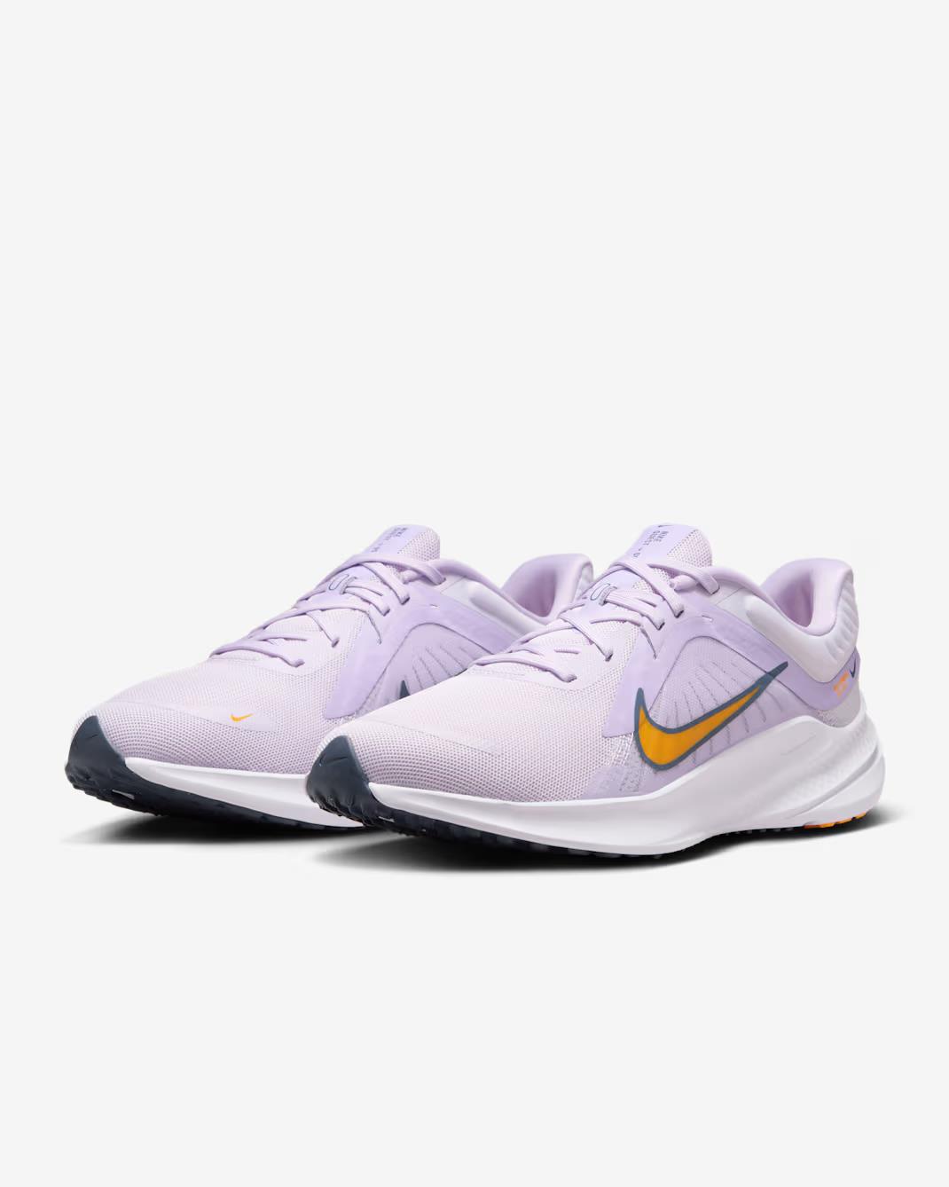 Nike Womens Quest 5 Running Sneaker Grape Sundial