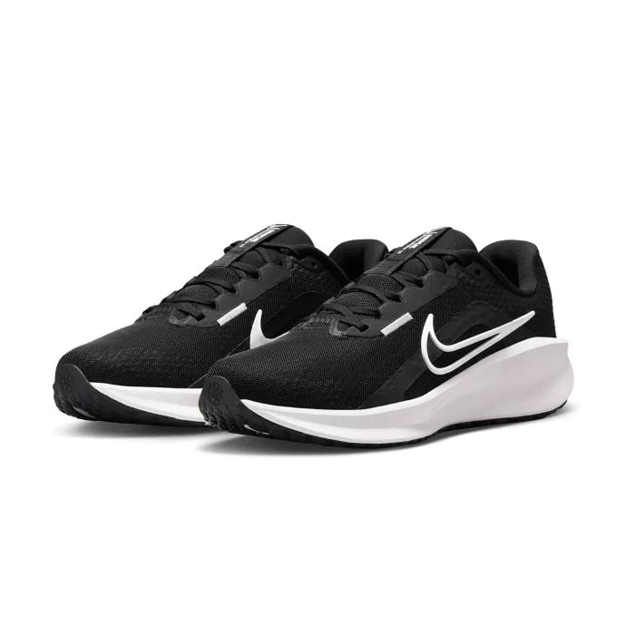 Nike Womens Downshifter 12 Sneaker Black White