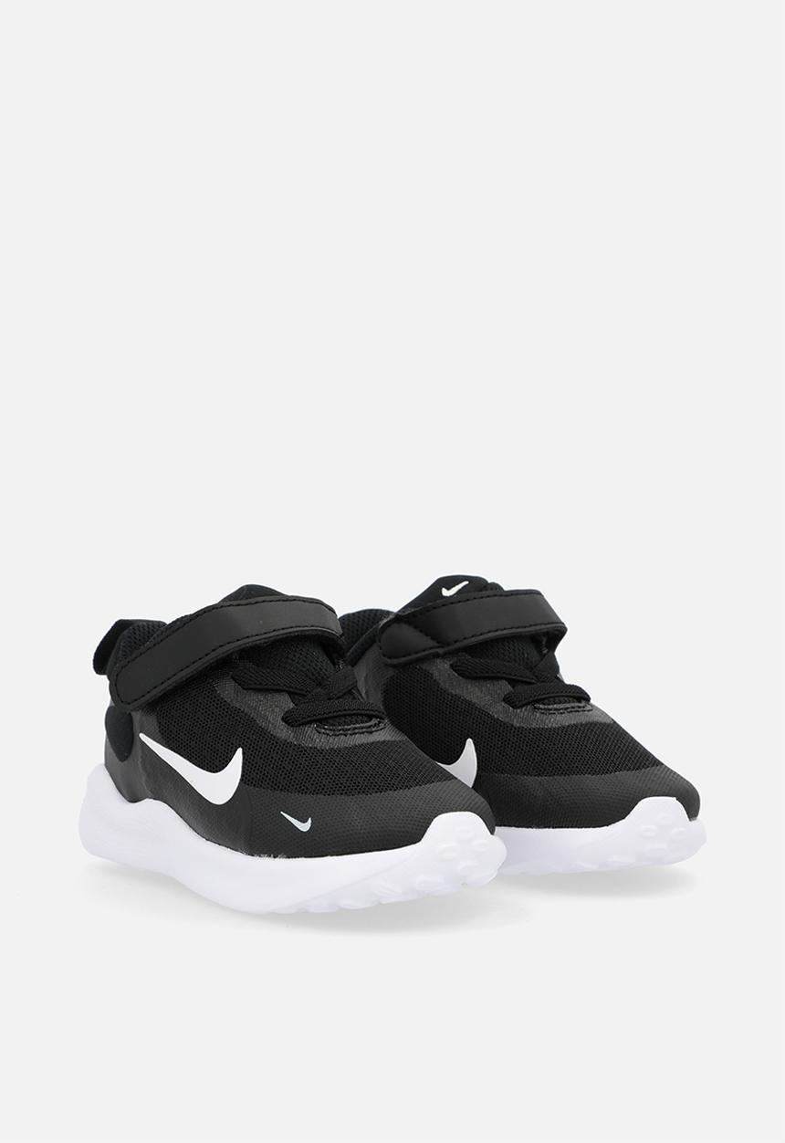 Nike Boys Revolution 7 Sneaker Black White